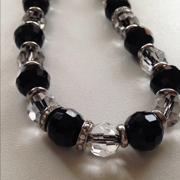 Necklace - Picture 5 of 6